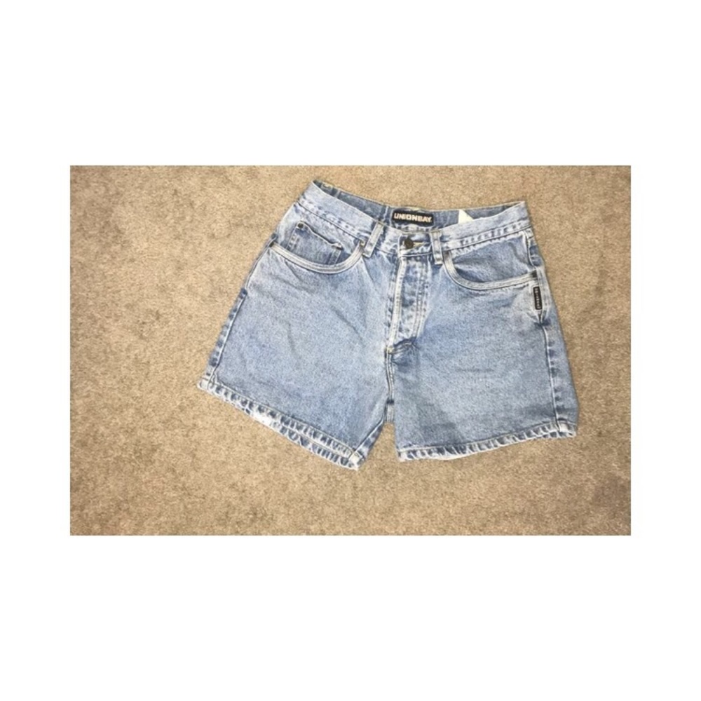 Vintage 90’s High waisted shorts
